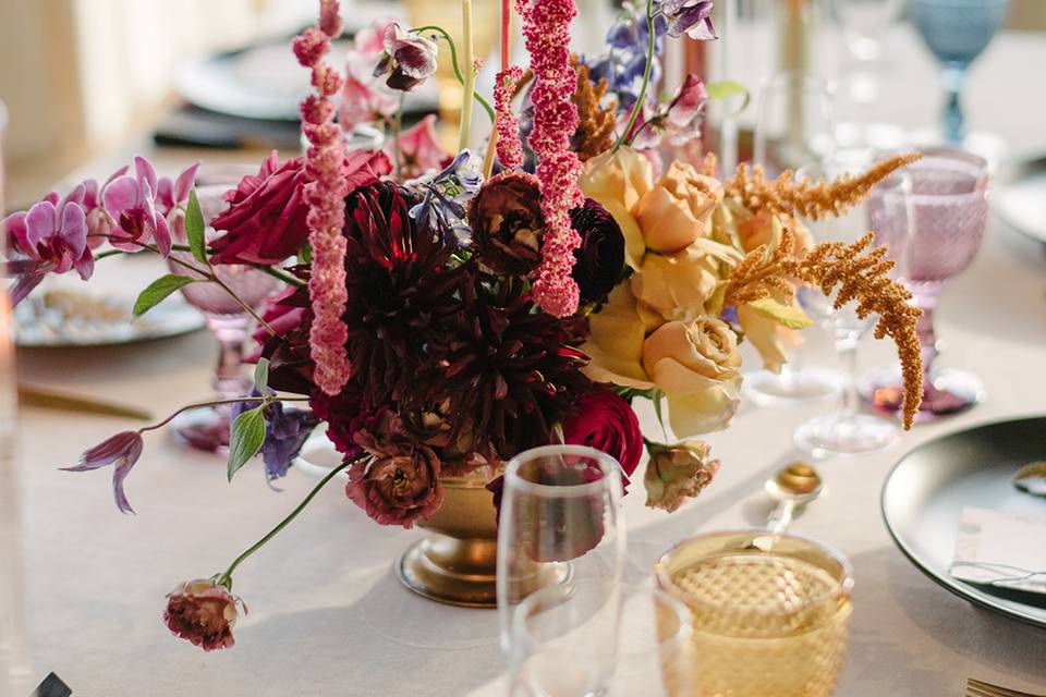 Pink and Gold Centrepiece