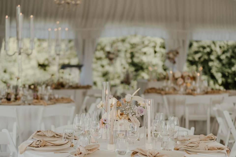 Black and white bouquet