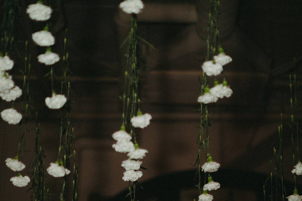 Hanging carnations and bows