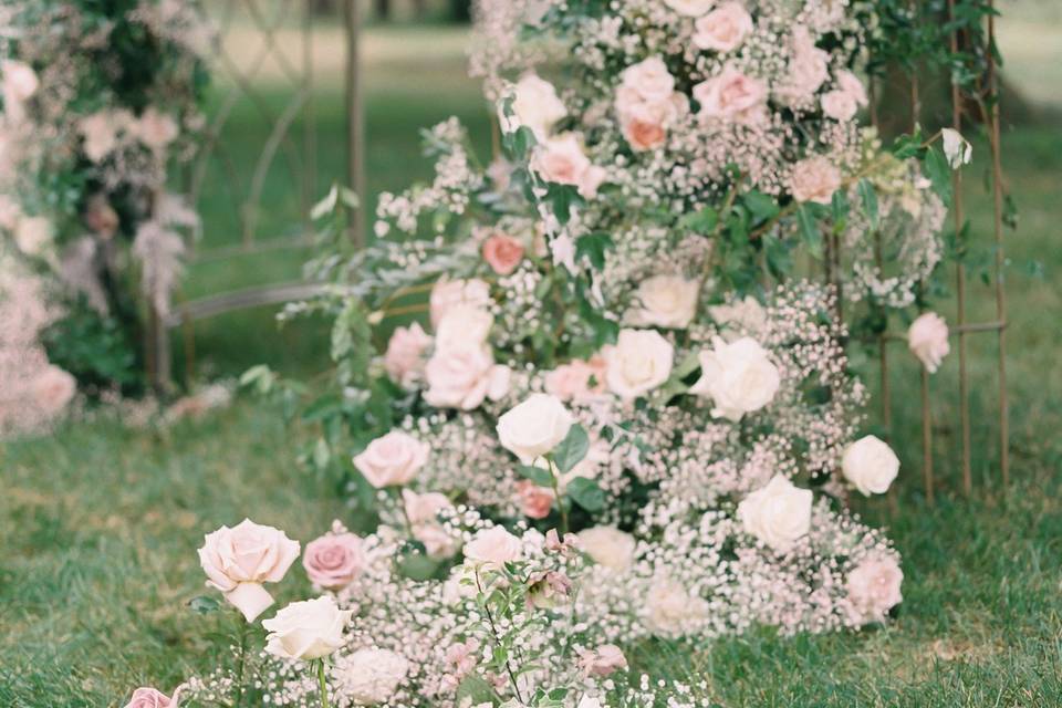 Baby's Breath Ceremony Install