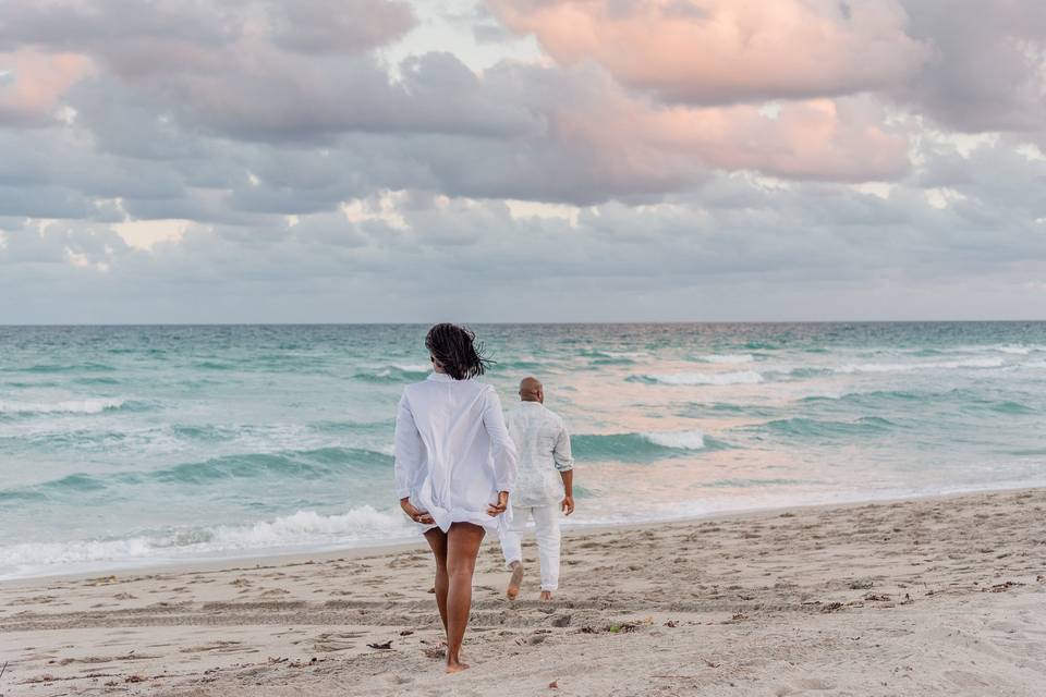 Miami engagement session - Jimena Adamec Photography