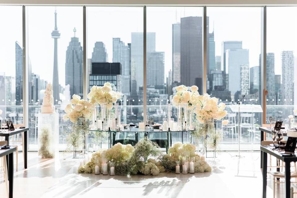 Toronto skyline reception