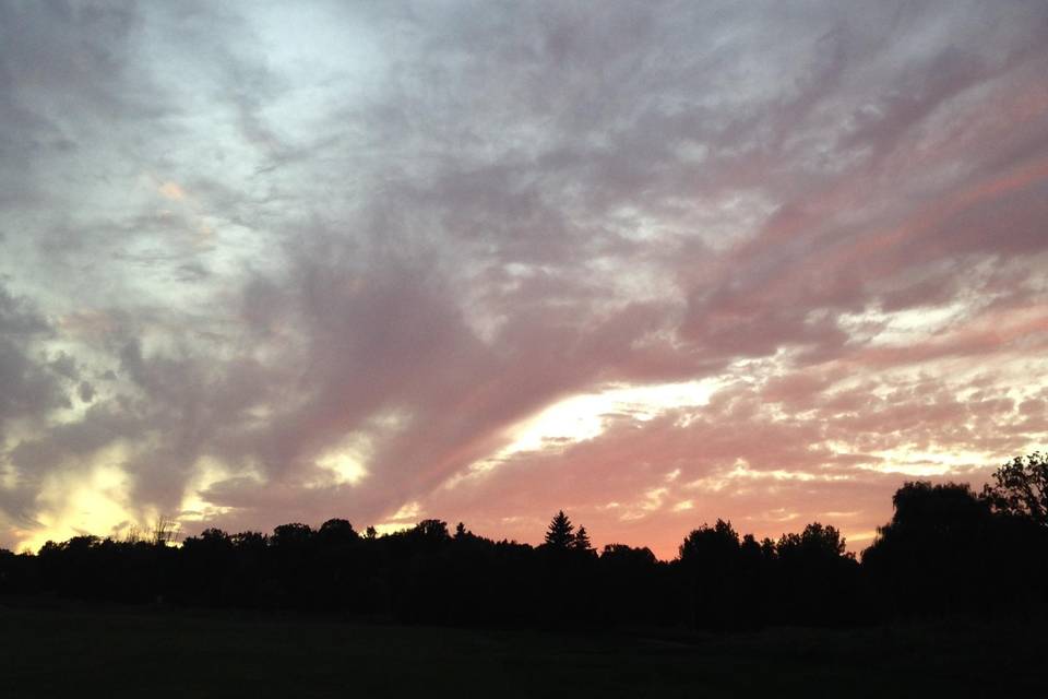 Big sky at Bond Head