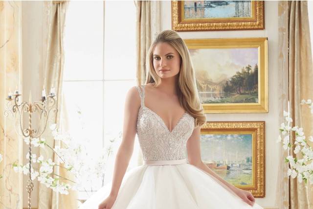 Happy 2017 New Year! : Undergarment options for a Sweetheart Neckline & Low  Back Wedding Dress