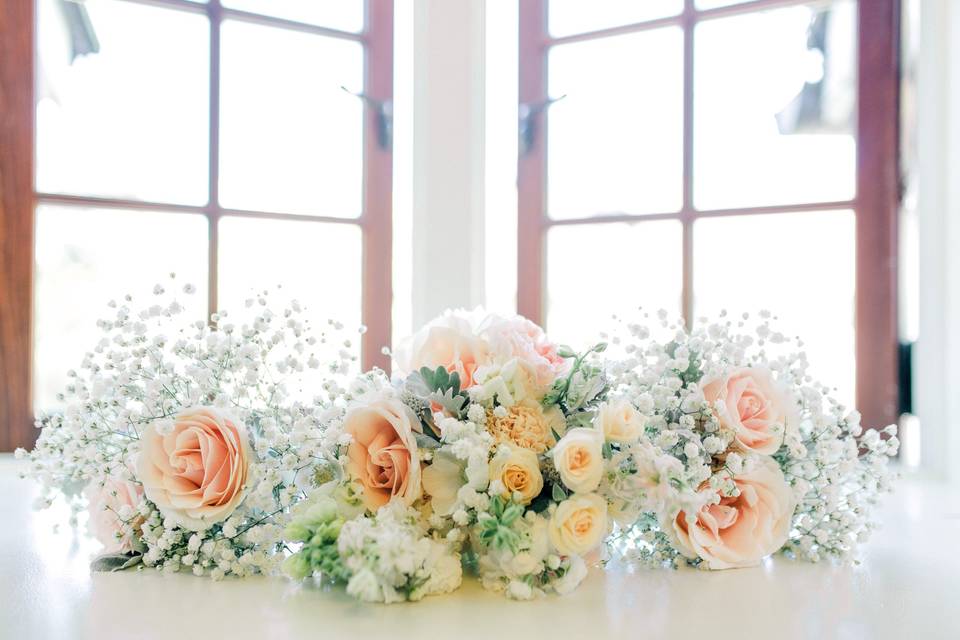 Bridesmaids bouquets