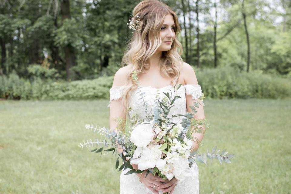 Boho chic bridal bouquet