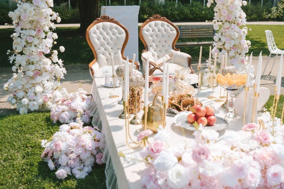 Ceremony table