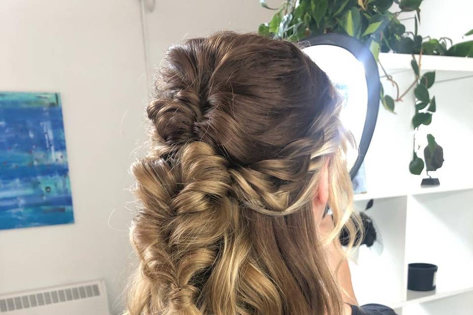 Boho braid halfup