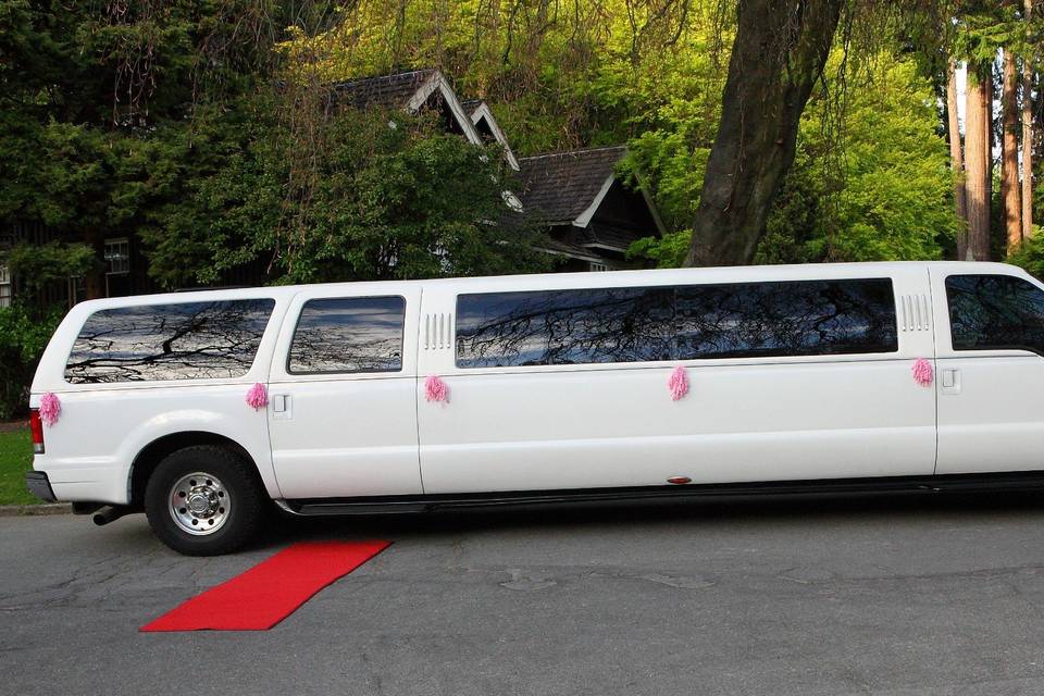 Wedding limo rental