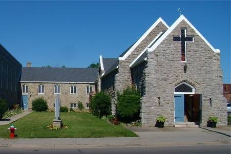 St. Paul's Full Exterior