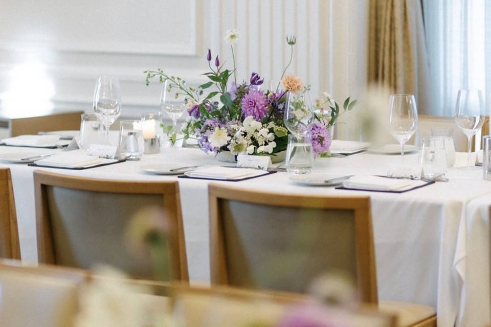 Single harvest table