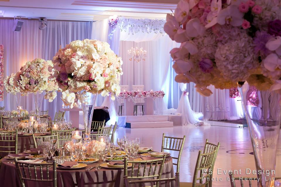 Orchid romance head table