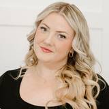 Holly Thompson