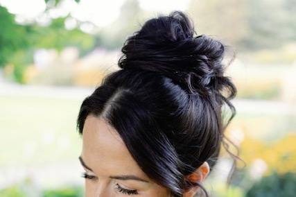 Luminous Natural Bridal Makeup