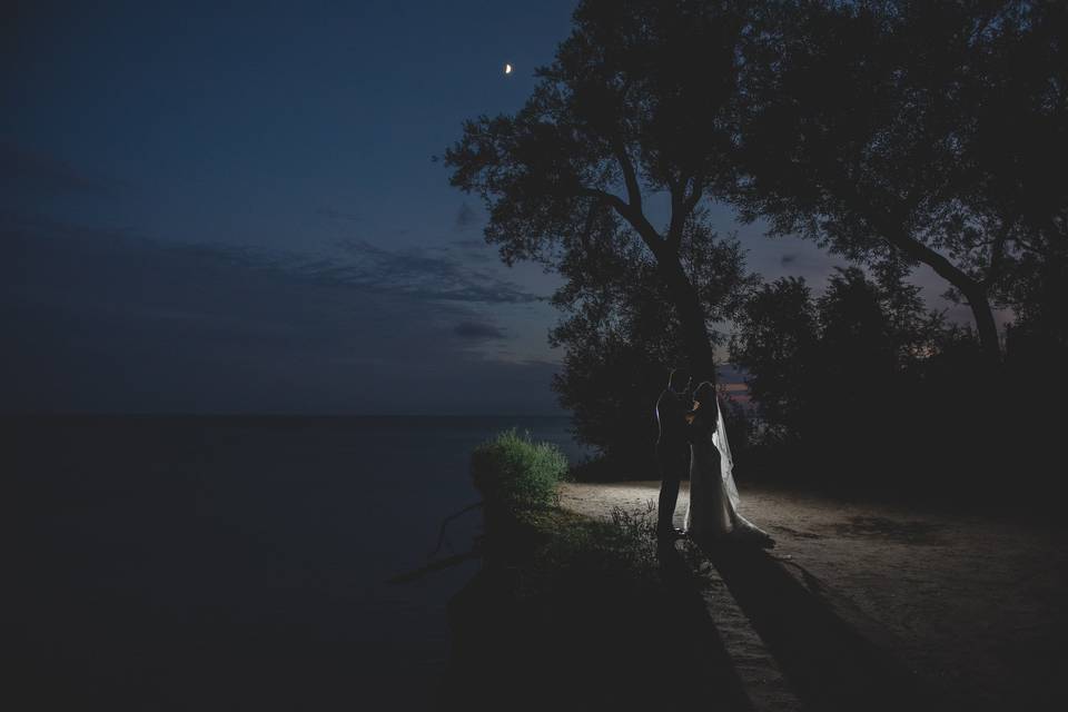 Night wedding photo