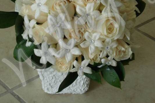 Stephanotis and roses