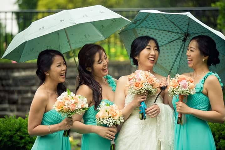 Turquoise and peach bouquets