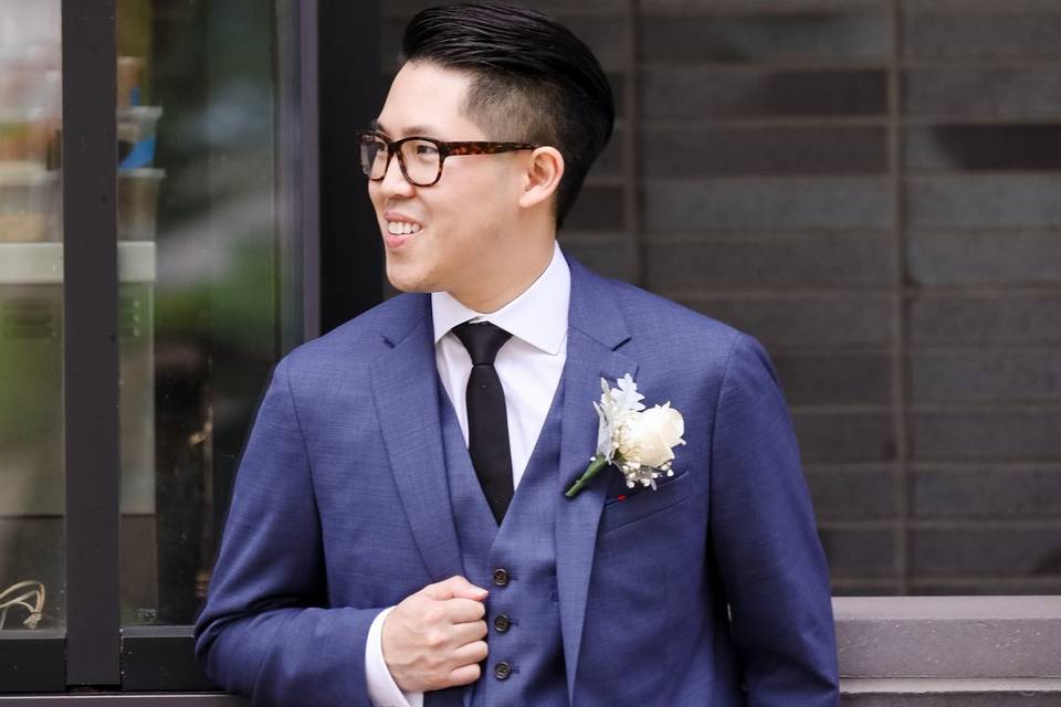 Groom boutonniere