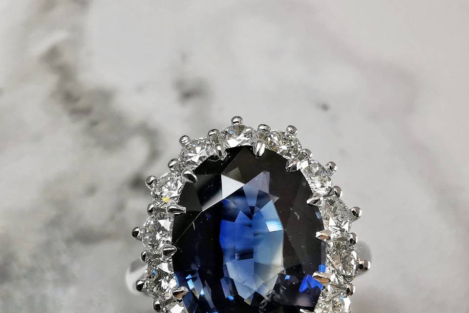 Oval Sapphire with diamonds