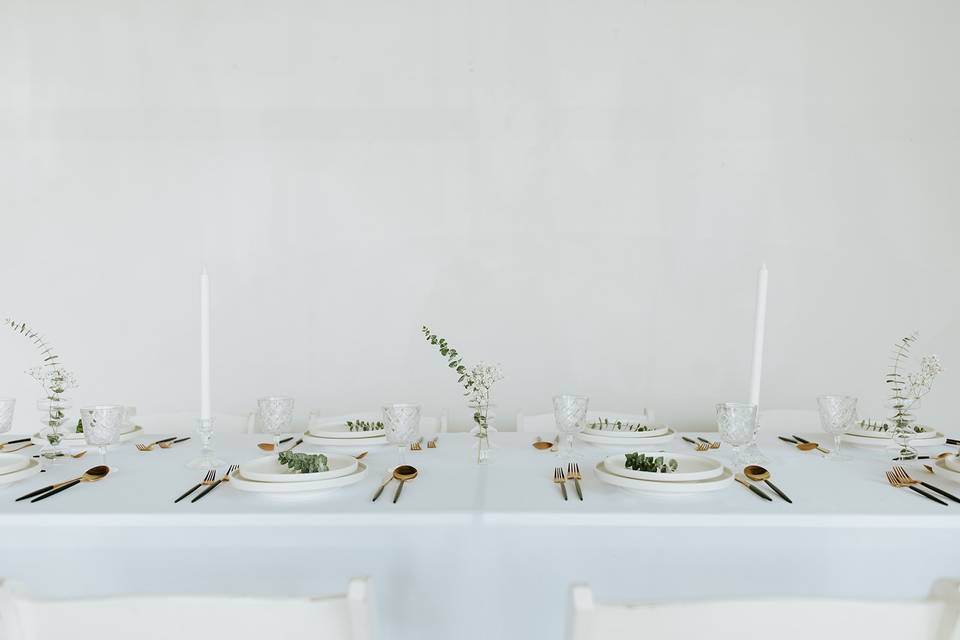 Minimal with greenery