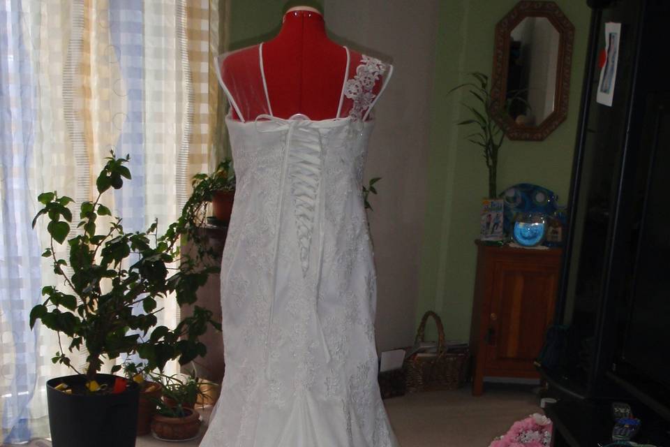 Wedding gown corset