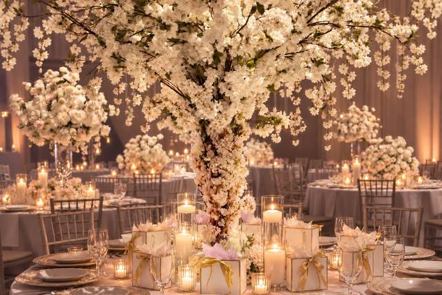 Chic Wed Decor