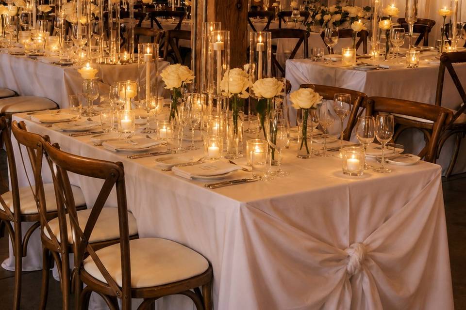 Soft White Floral & Candleligh