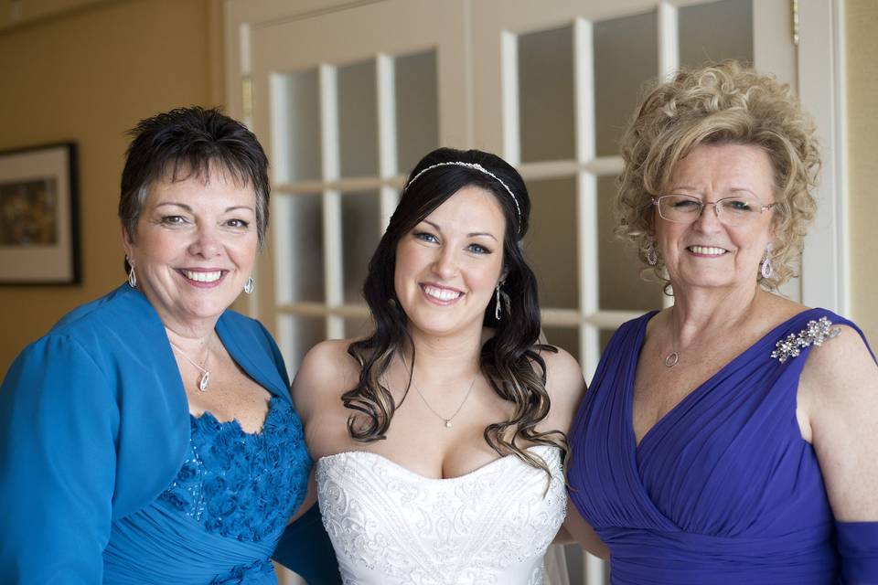 Bride and those gorgeous moms