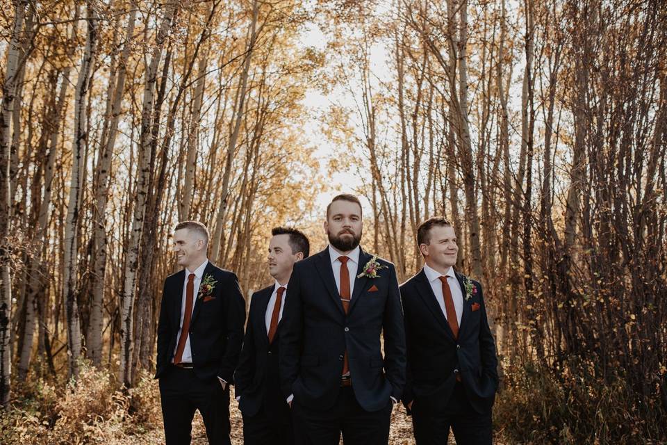 Fall groomsmen