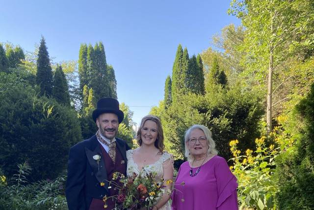 Ontario Wedding Officiant