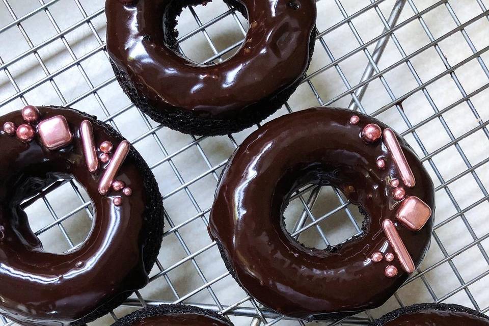 Glam Cake Doughnuts