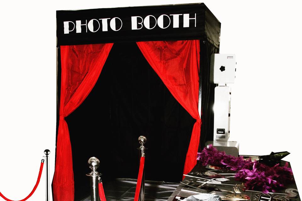Enclosed Original Photobooth