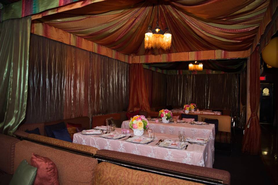 The Sultan's Tent and Cafe Moroc