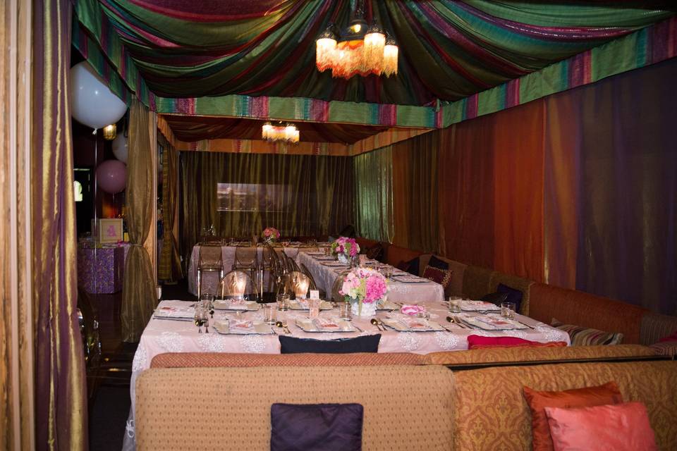 The Sultan's Tent and Cafe Moroc