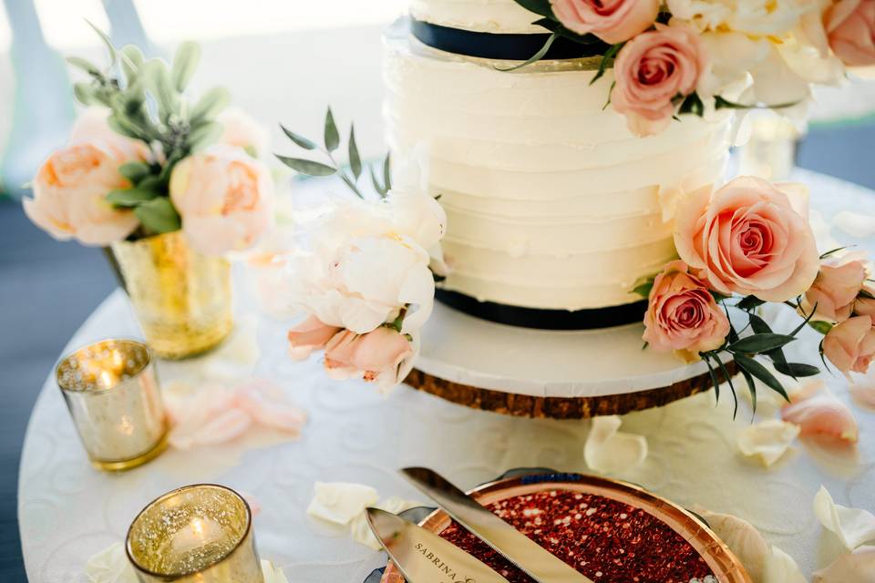 Cake Table Decor