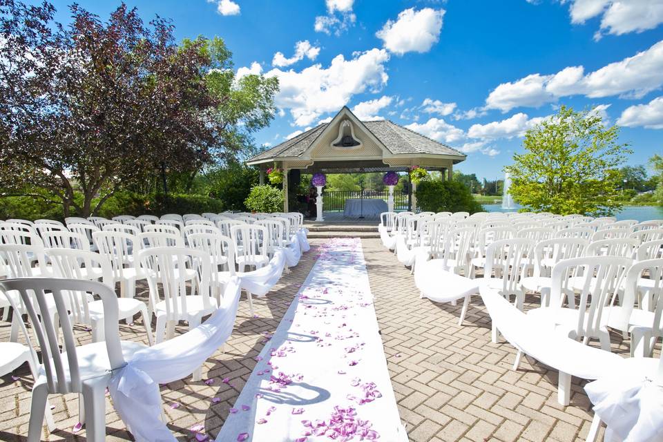 Alliston, Ontario golf wedding