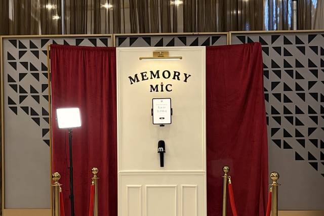 Memory Mic Booth
