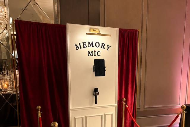 Memory Mic Booth