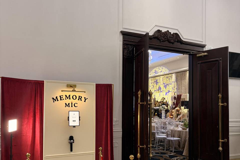 Memory Mic Booth