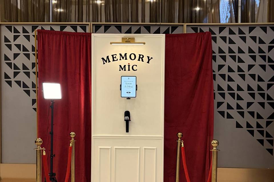 Memory Mic Booth