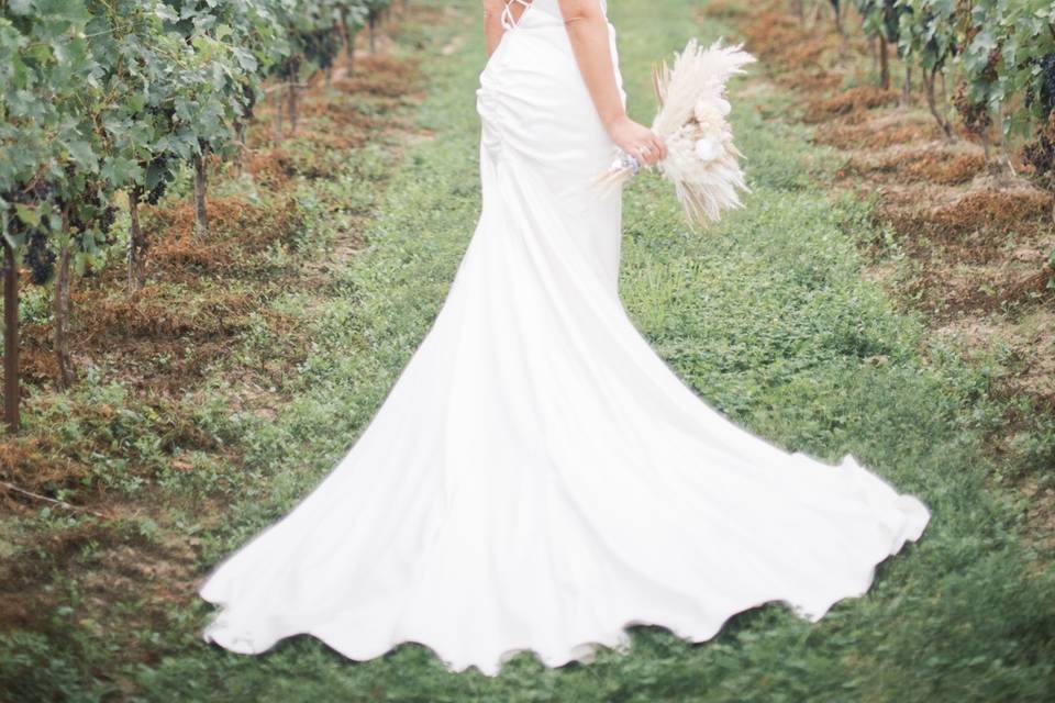 Romantic NOTL Bride