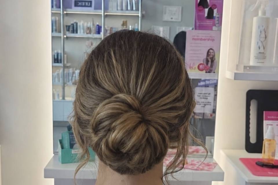In - Bar Custom Up-Do