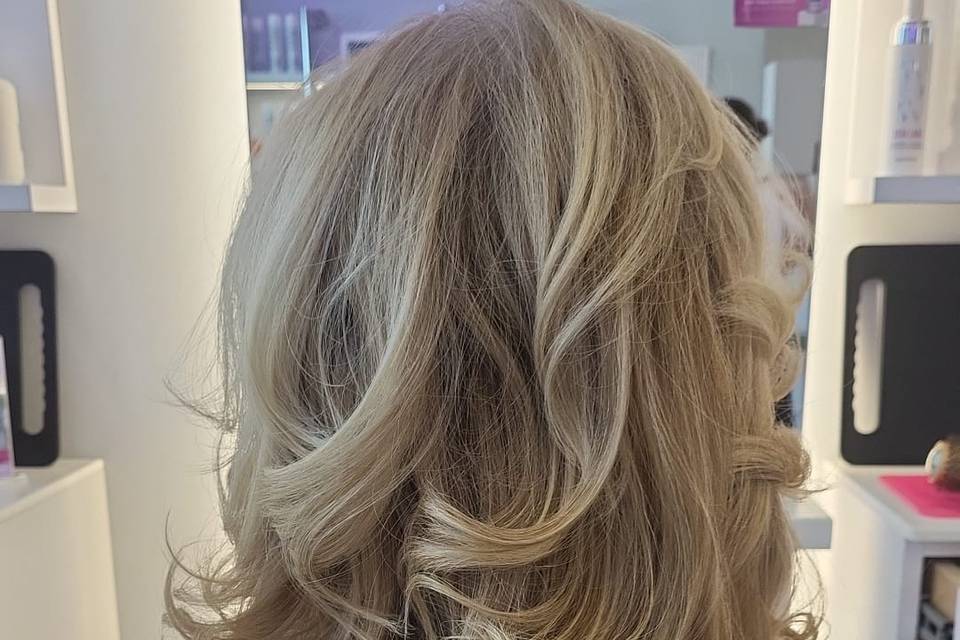 In - Bar Blow Out