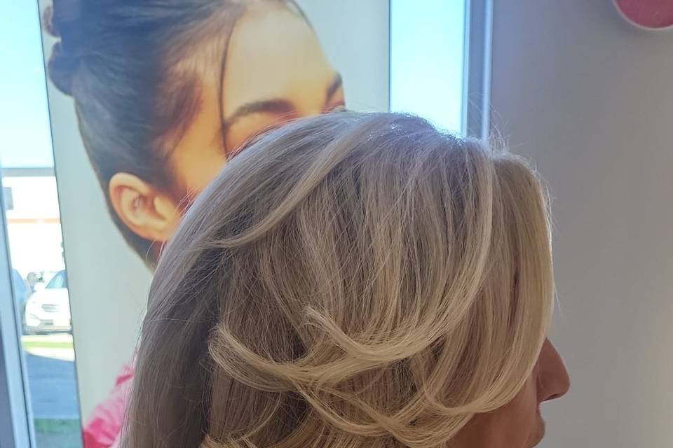 In - Bar Blow Out
