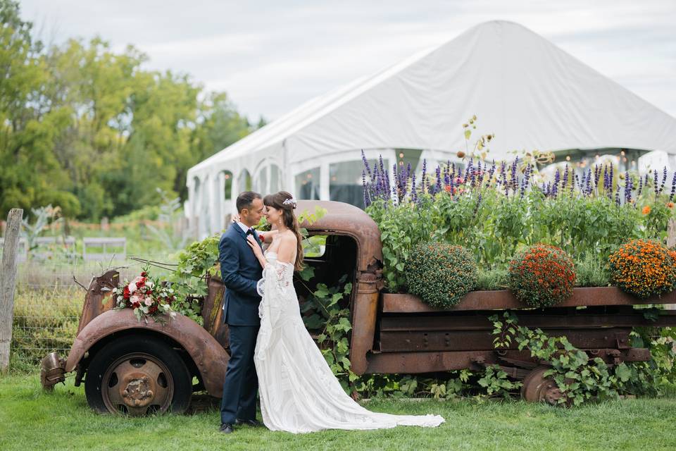 Ravine Vineyard Wedding