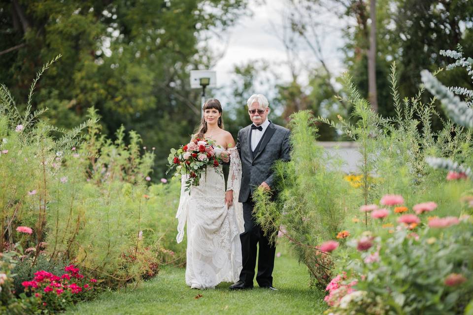 Ravine Vineyard Wedding