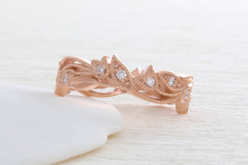 Rose Gold Vintage Band