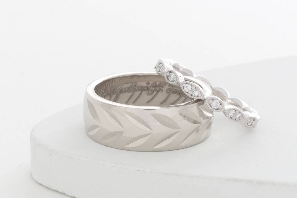 Leaf Marquise Wedding Band