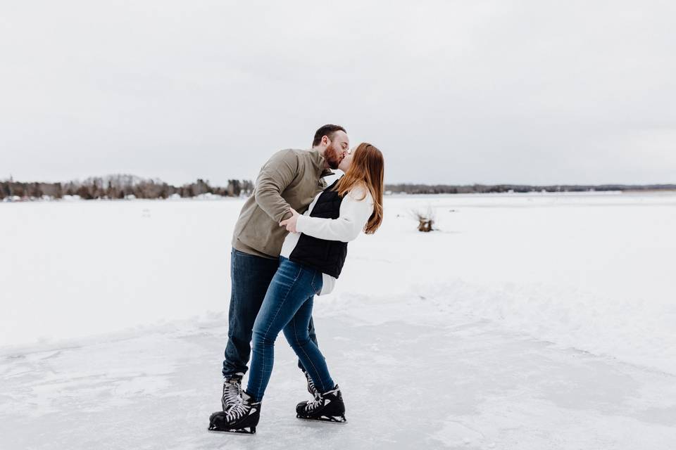 Winter engagement session