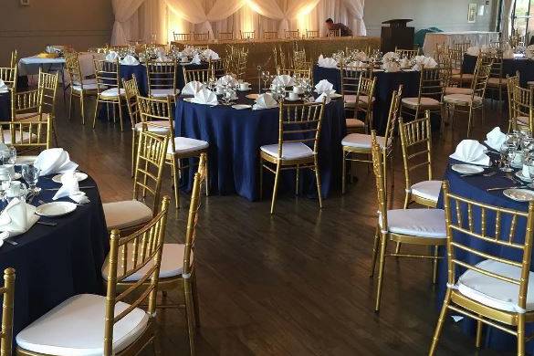 Chiavari Chairs: How to Work Them Into Your Wedding Decor